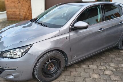 Peugeot 308 145.000 km 7.800 &euro; Gstadt 83257