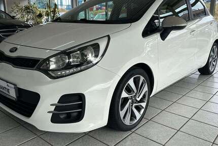 Kia Rio 130.532 km 6.499 &euro; Kesselsdorf 01723