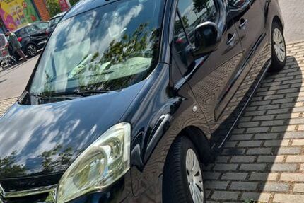 Citroen Berlingo 194.507 km 4.399 € Lübeck 23569