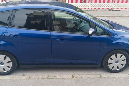 Ford C-Max 88.214 km 7.400 &euro; München 81825