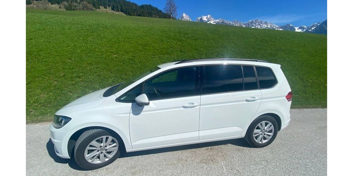 VW Touran 114.700 km 17.700 &euro; Schwandorf in Bayern 92421