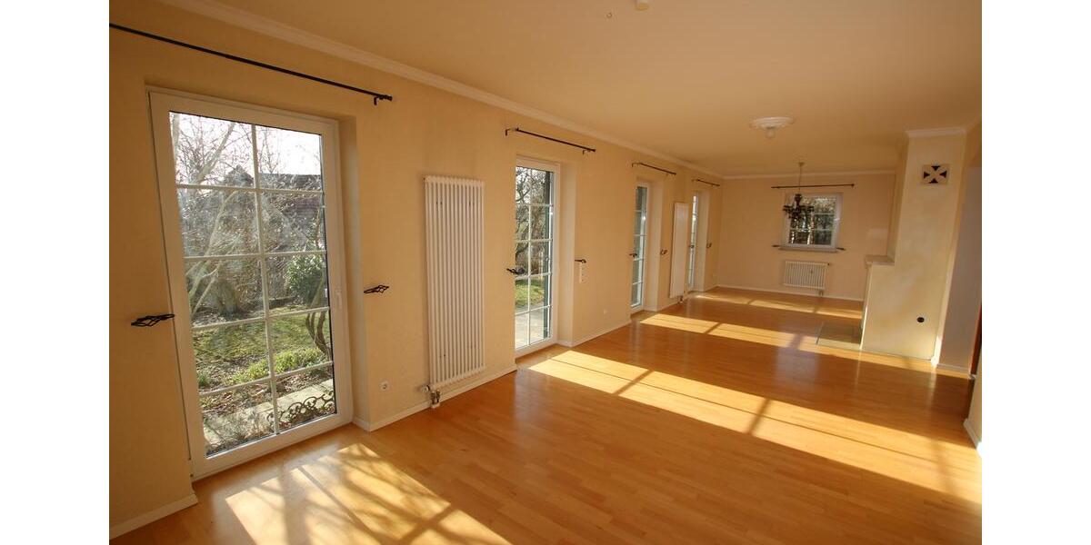 Traumvilla in Neu-UlmHolzschwang 6.5 zimmer