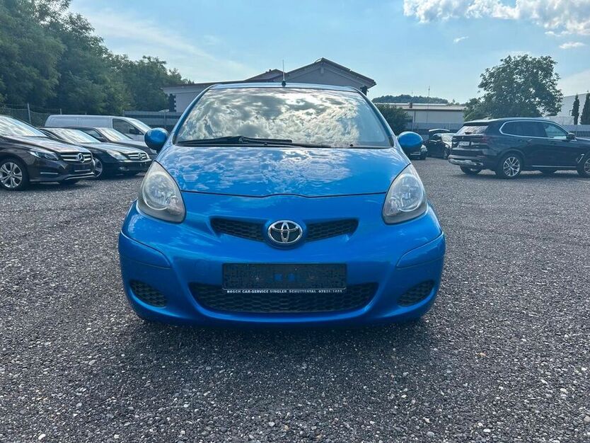 Aygo (X)