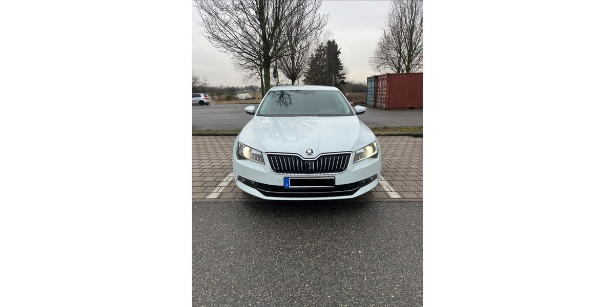 Skoda Superb 83.310 km 16.000 &euro; Dossenheim 69221