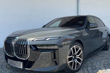 BMW i7 15.600 km 94.200 &euro; München 81245