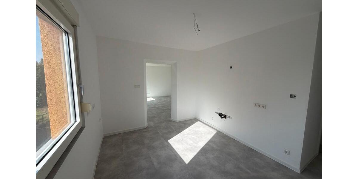 Erdgeschoßwohnung Gaggenau - 4 Zimmer, 115 m&sup2;, 1.500&euro; | Angebot:25418098