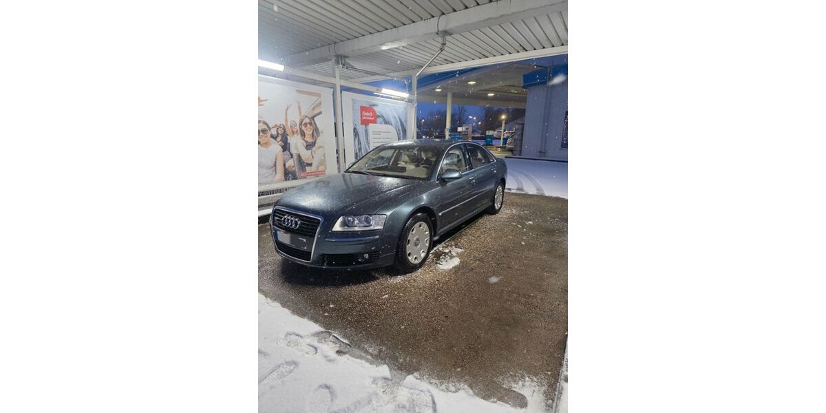 Audi A8 214.000 km 10.100 &euro; Altenkirchen 57610