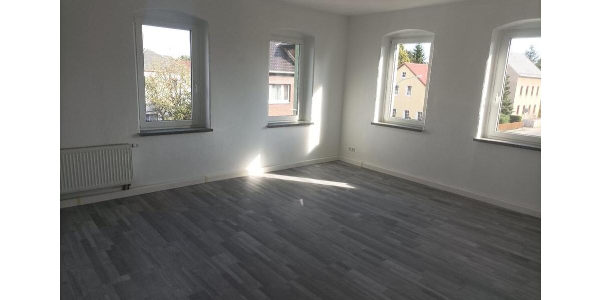 Etagenwohnung Ebersbach-Neugersdorf Neugersdorf - 5 Zimmer, 120 m&sup2;, 610&euro; | Angebot:26226455