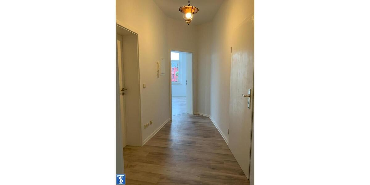 Etagenwohnung Plauen Bahnhofsvorstadt - 2 Zimmer, 67 m&sup2;, 375&euro; | Angebot:26550236