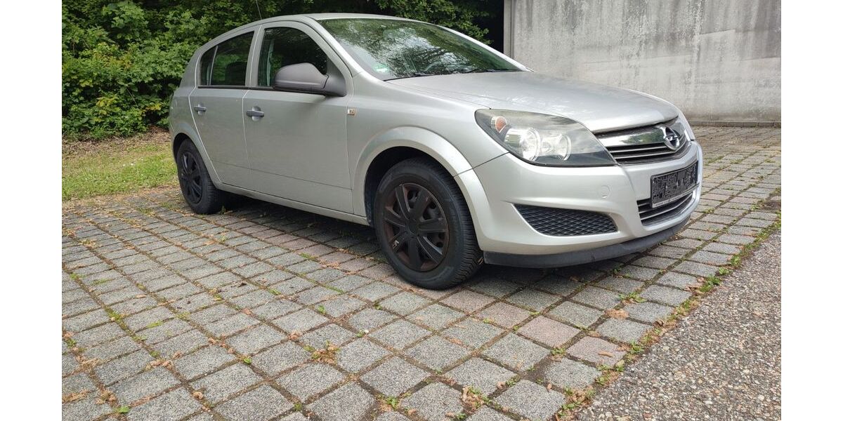 Opel Astra 130.000 km 3.799 &euro; Dasing 86453