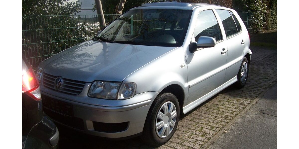 VW Polo 154.800 km 899 &euro; Quickborn 25451