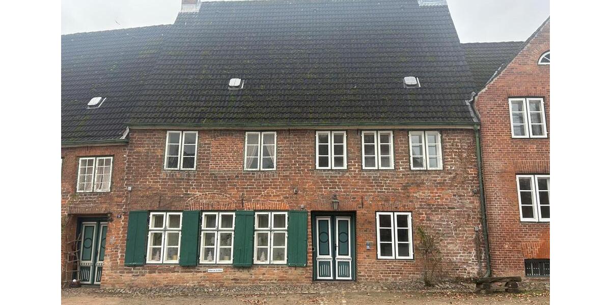 Etagenwohnung Preetz - 2.5 Zimmer, 95 m&sup2;, 1.100&euro; | Angebot:25428838
