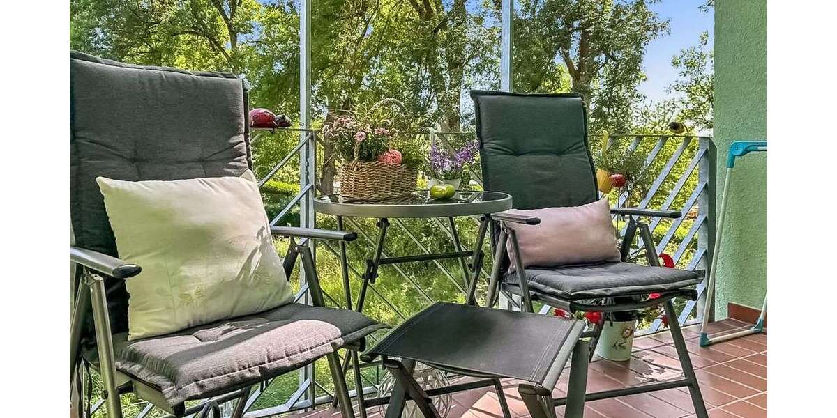 Wohnung zum Kaufen in Eisfeld 71.700 € 50.19 m² 2 zimmer