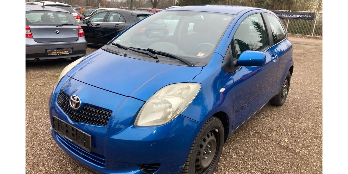 Toyota Yaris 171.886 km 2.499 &euro; Minden 32429