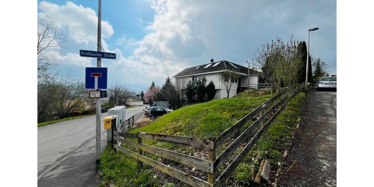 Doppelhaushälfte Tübingen - 4 Zimmer, 126 m&sup2;, 1.500&euro; | Angebot:25963885