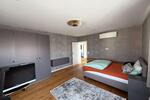 Villa Bad Camberg - 8 Zimmer, 459 m&sup2;, 3.200&euro; | Angebot:26249396