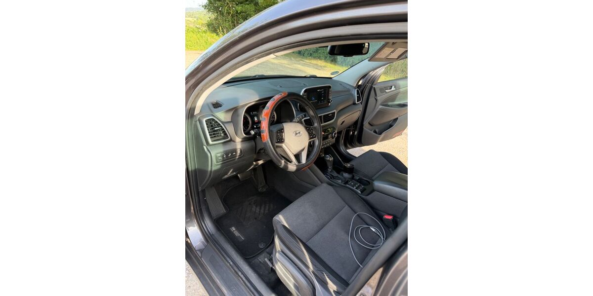 Hyundai TUCSON 127.750 km 14.990 &euro; Leonberg 71229