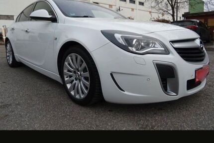 Opel Insignia 136.000 km 14.800 &euro; Pforzheim 75177