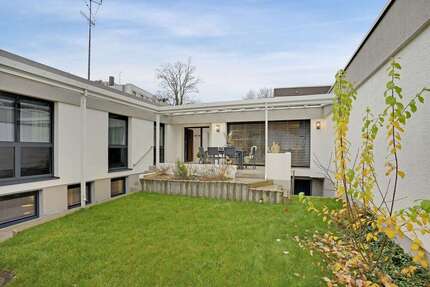 Haus zum Kaufen in Ottobrunn 2.199.000 € 241 m² 6 zimmer