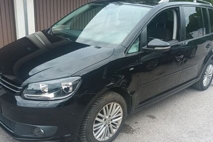 VW Touran 231.000 km 4.900 &euro; Bad Tölz 83646