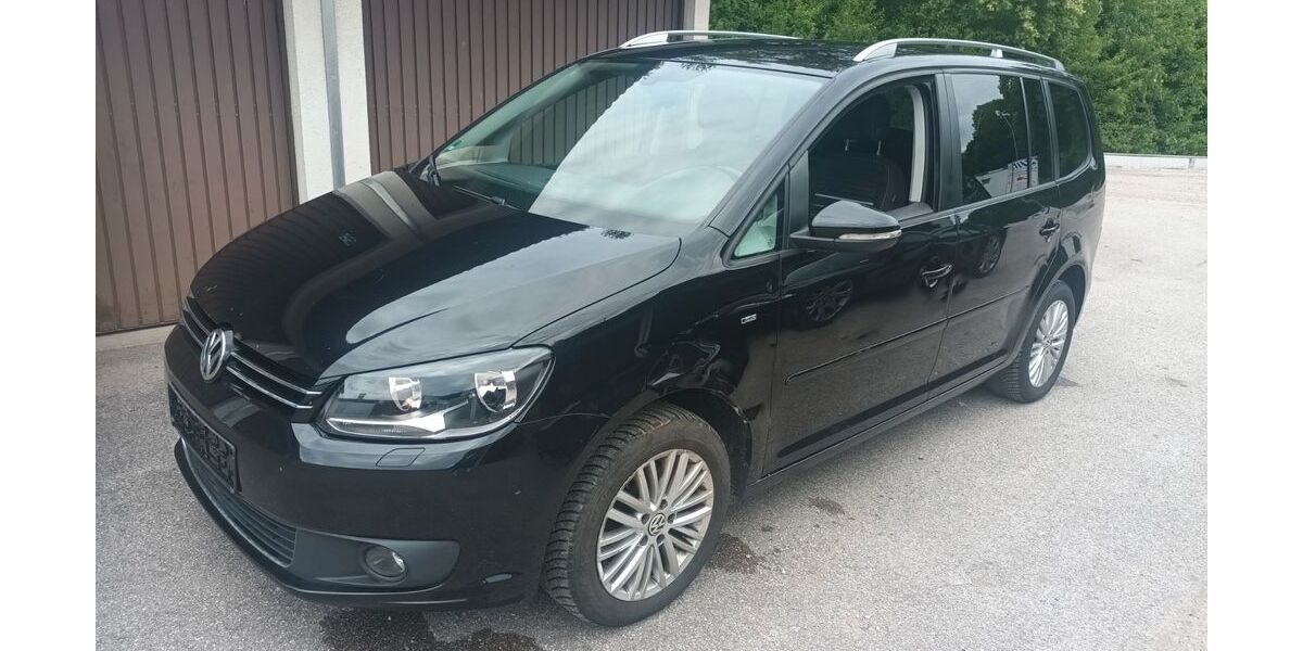 VW Touran 231.000 km 4.900 &euro; Bad Tölz 83646