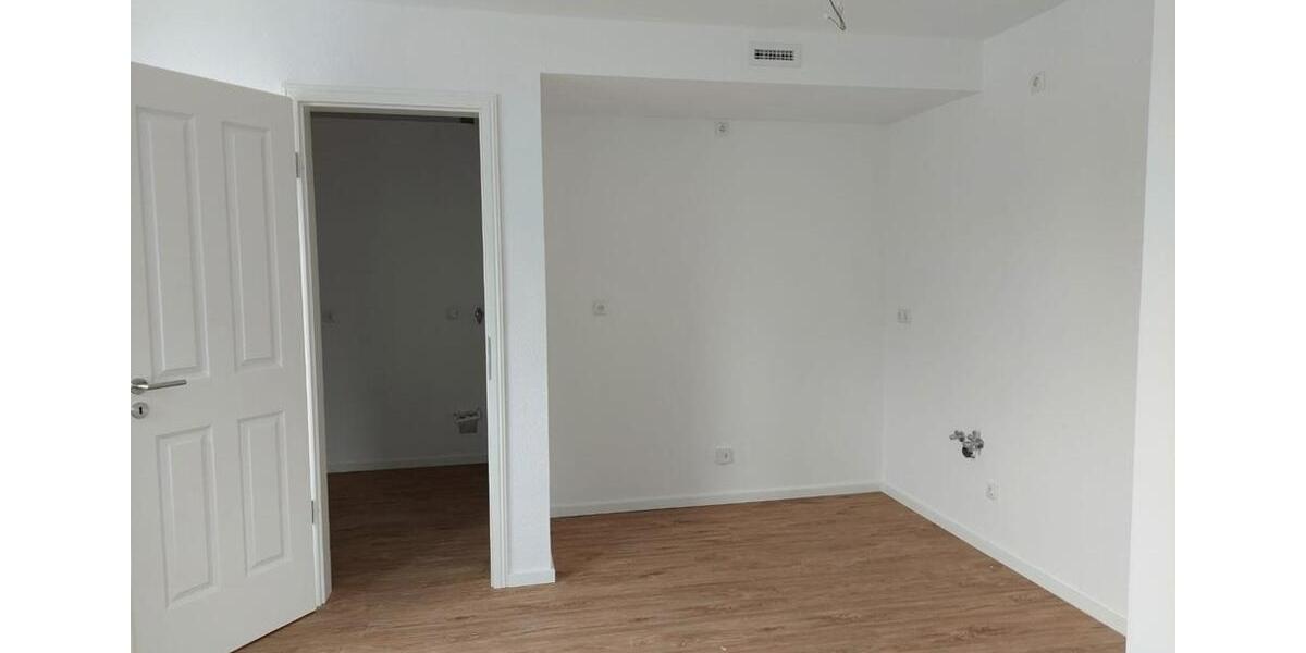 Einfamilienhaus Jever - 2 Zimmer, 80 m&sup2;, 875&euro; | Angebot:23529556
