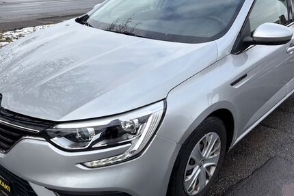 Renault Megane 165.852 km 6.500 &euro; Tuttlingen 78532