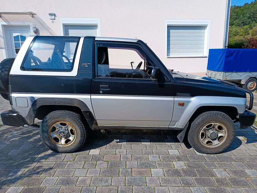 Daihatsu Feroza 102.000 km 3.000 € Nagold 72202