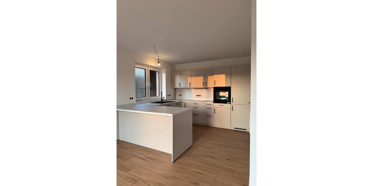 Doppelhaushälfte in Huntlosen – moderne Neubau-DHH mit Garten 4 zimmer