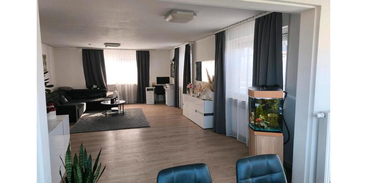Etagenwohnung Wertheim - 3 Zimmer, 106 m&sup2;, 950&euro; | Angebot:25402505