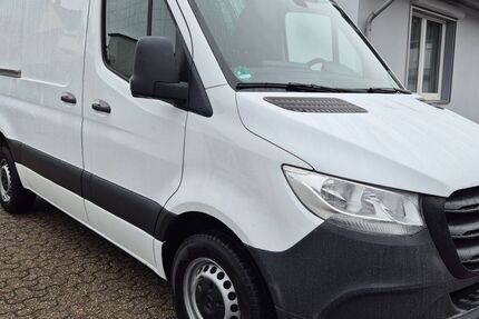 Mercedes-Benz Sprinter 121.000 km 20.990 &euro; Düsseldorf 40591
