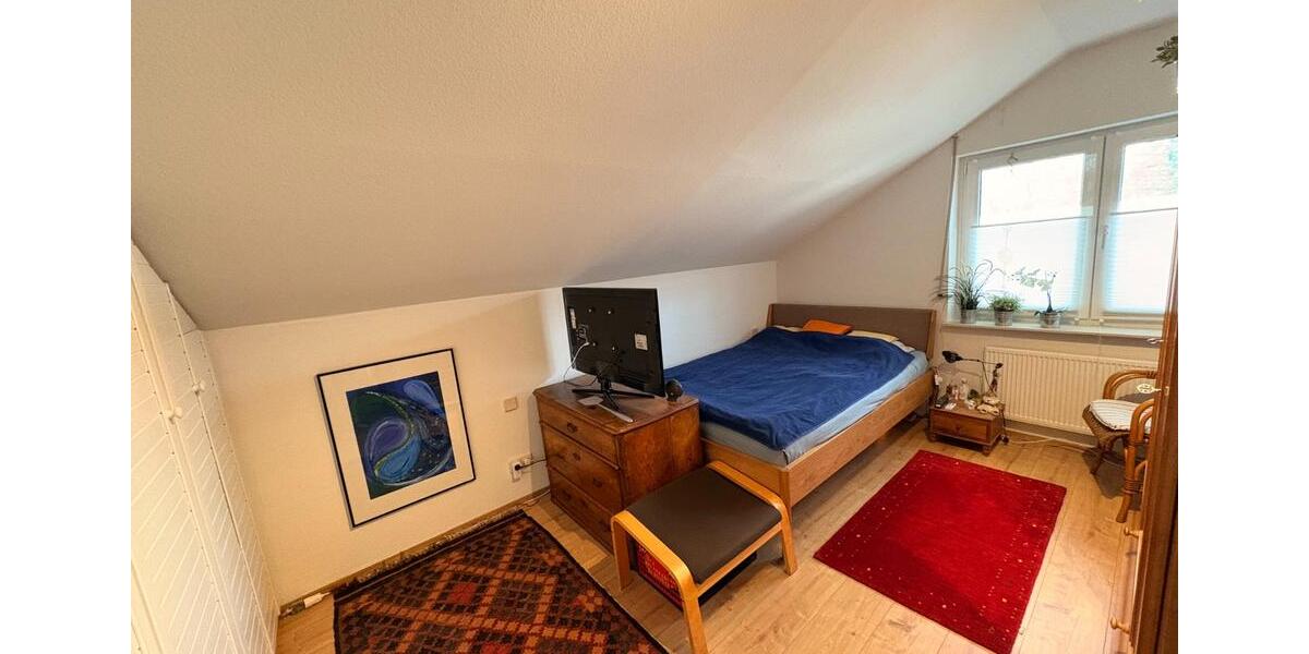 Dachgeschoßwohnung Seeheim-Jugenheim Jugenheim - 3 Zimmer, 90 m&sup2;, 309.000&euro; | Angebot:24569498