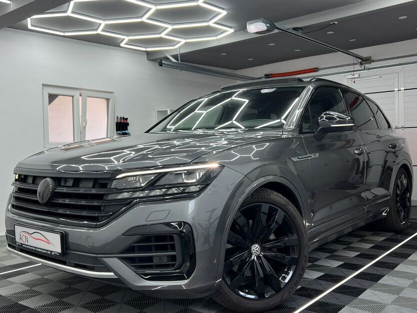 VW Touareg 145.000 km 42.950 € Altdorf 84032
