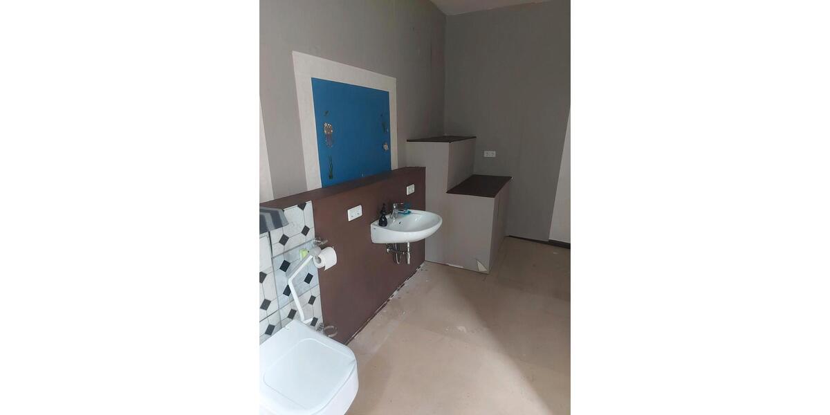 Bauernhaus, Landhaus Hankensbüttel - 6 Zimmer, 140 m&sup2;, 159.000&euro; | Angebot:26992029