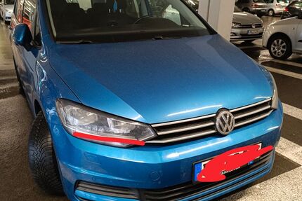 VW Touran 124.000 km 21.000 &euro; Paderborn 33100