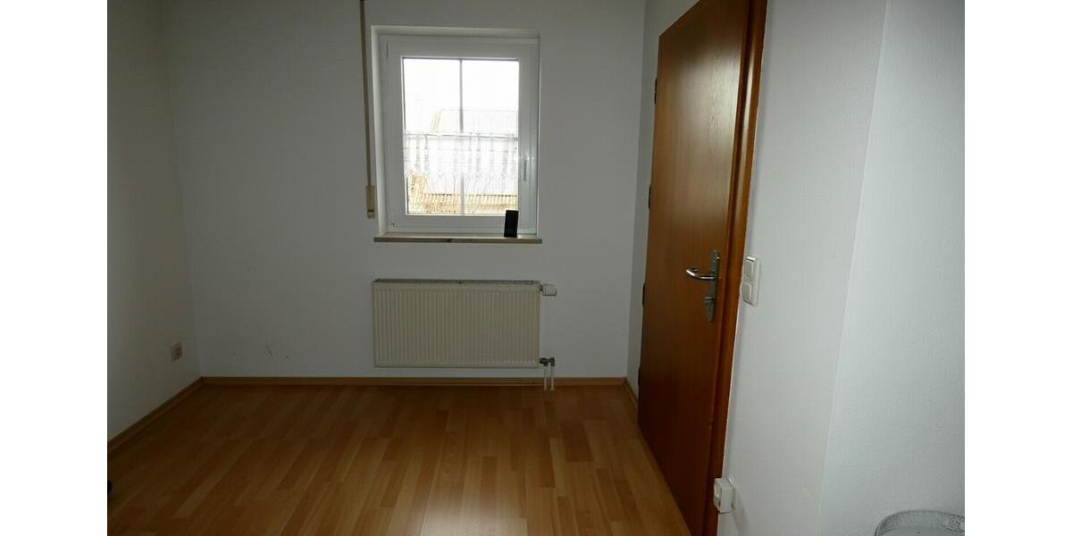 Maisonettenwohnung Lauingen (Donau) - 5 Zimmer, 130 m&sup2;, 1.300&euro; | Angebot:26130332