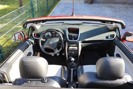 Peugeot 207 201.000 km 1.950 &euro; Velbert 42549