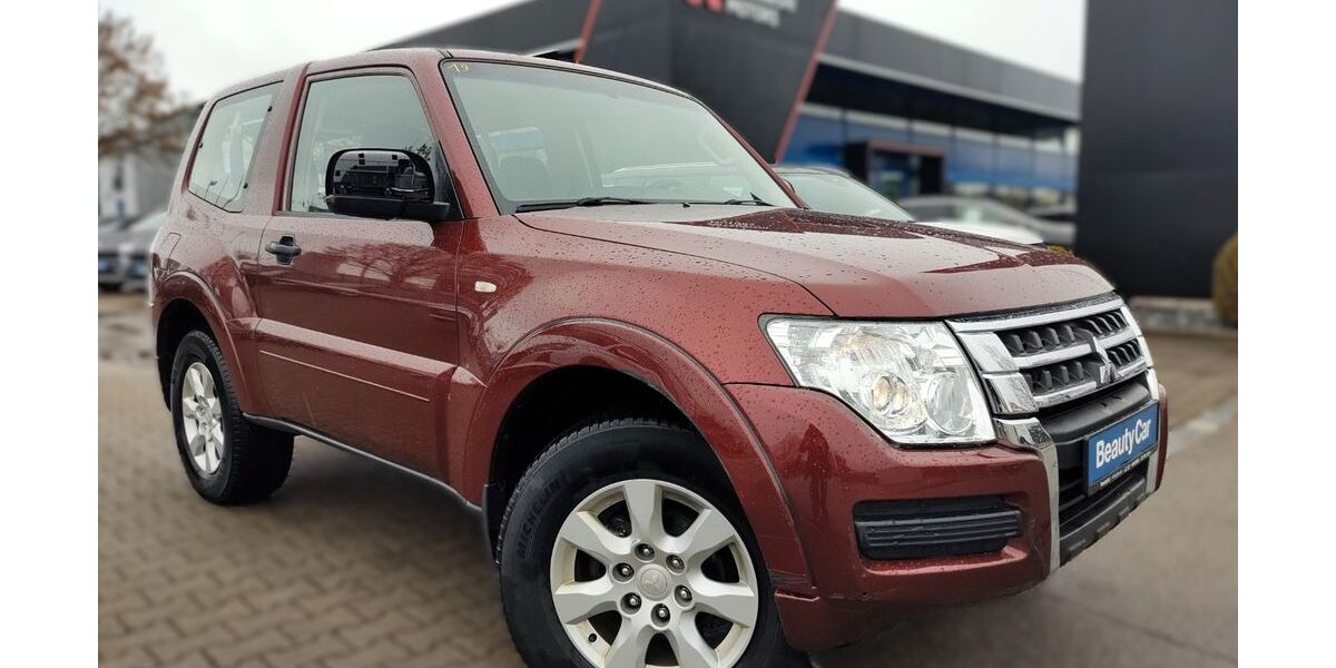 Mitsubishi Pajero 109.300 km 29.990 &euro; Königsbrunn 86343