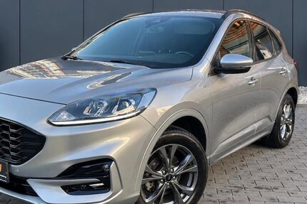 Ford Kuga 51.292 km 22.490 &euro; Hamburg 22041