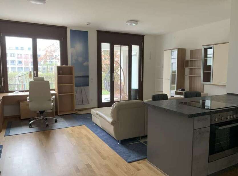 Wohnung zum Mieten in Berlin 1.015 € 61.54 m²