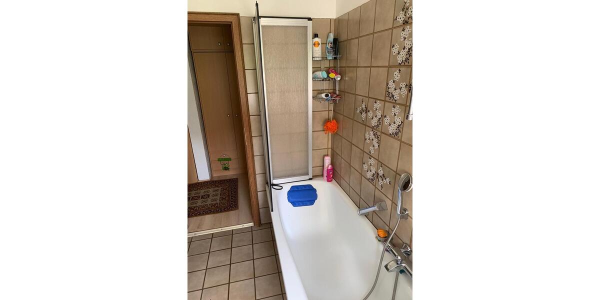 Etagenwohnung Biedenkopf - 3 Zimmer, 73 m&sup2;, 145.000&euro; | Angebot:25655259