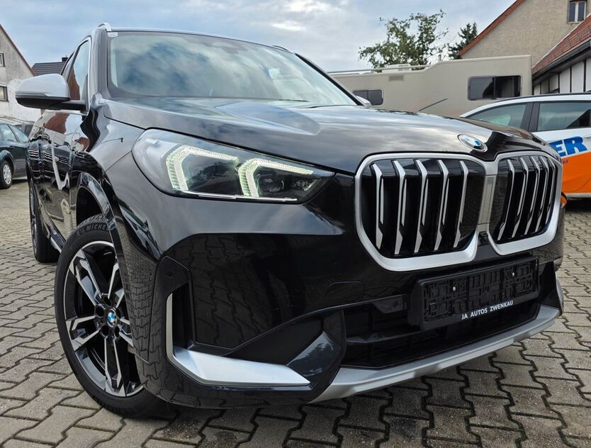 BMW X1 24.600 km 39.999 € Zwenkau 04442