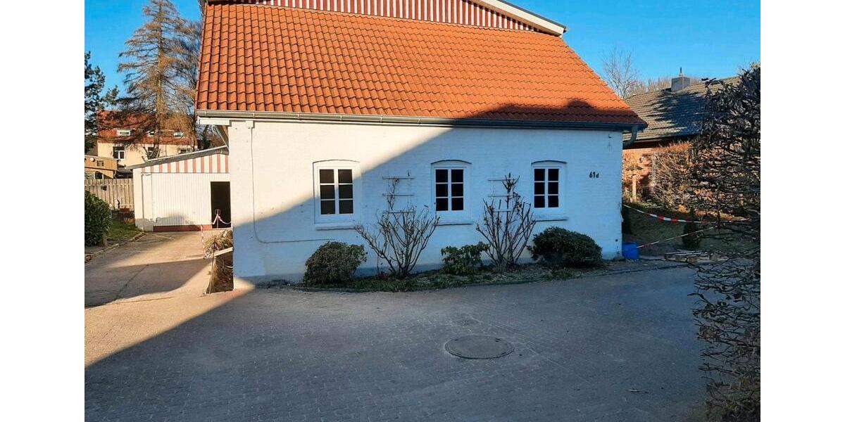 Bauernhaus, Landhaus Uetersen - 6 Zimmer, 170 m&sup2;, 1.700&euro; | Angebot:26340953