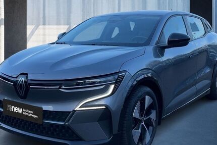 Renault Megane E-TECH 22.900 km 18.990 &euro; Hamburg 20537