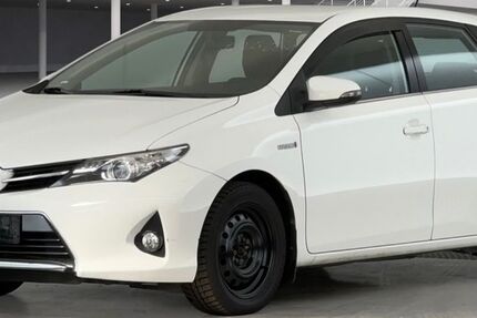 Toyota Auris 147.150 km 9.499 &euro; Mönchengladbach 41238