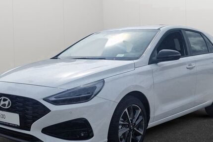 Hyundai i30 3.297 km 22.790 &euro; Düsseldorf 40233