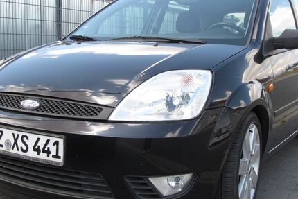 Ford Fiesta 171.800 km 2.850 &euro; Hüttenberg 35625