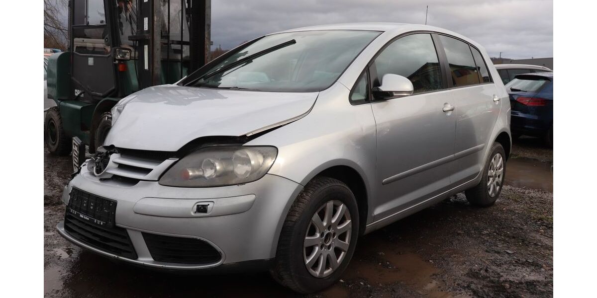 VW Golf 156.252 km 990 &euro; Lollar 35457