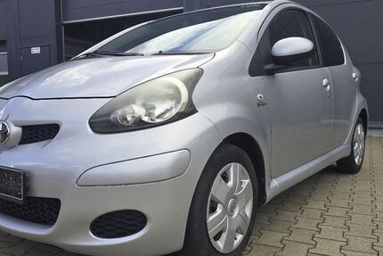 Toyota Aygo (X) 90.000 km 1.690 &euro; Augsburg 86167