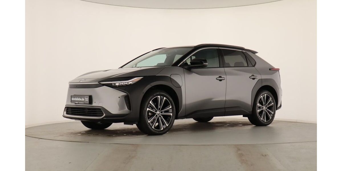 Toyota bZ4X 42.484 km 26.889 &euro; Sangerhausen 06526